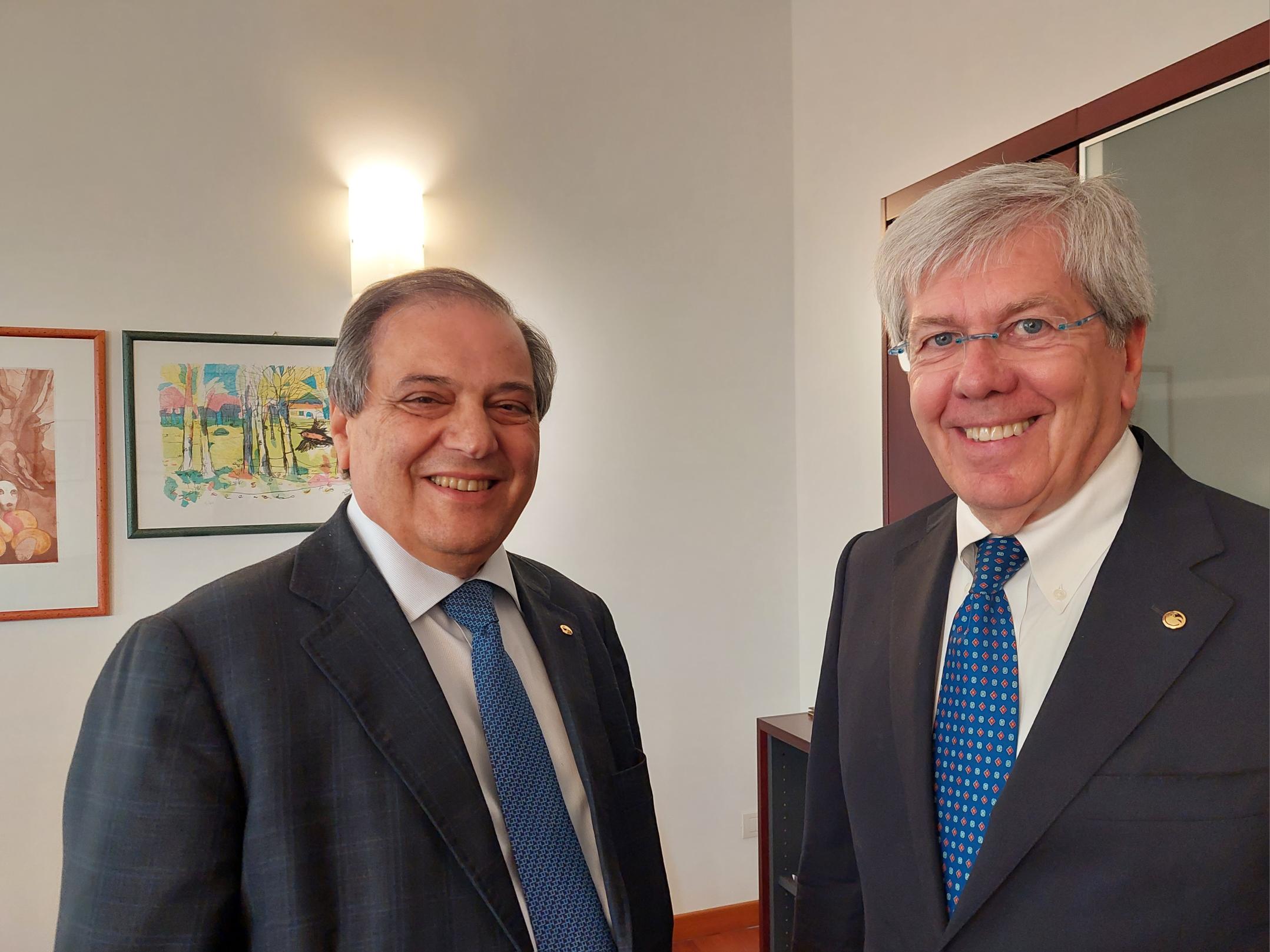 Il presidente FNOMCeO Filippo Anelli con il presidente OMCeO VR Carlo Rugiu